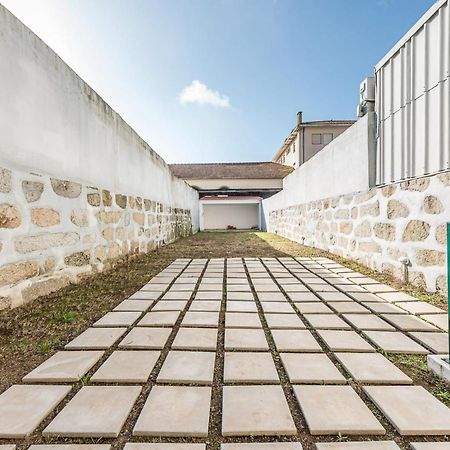 Guestready - Back To Road To Greenhouse ポルト エクステリア 写真
